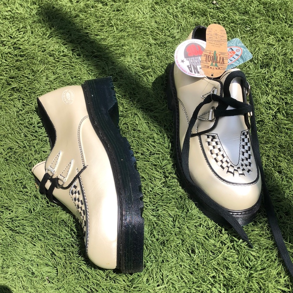 Nana shoes in pearl